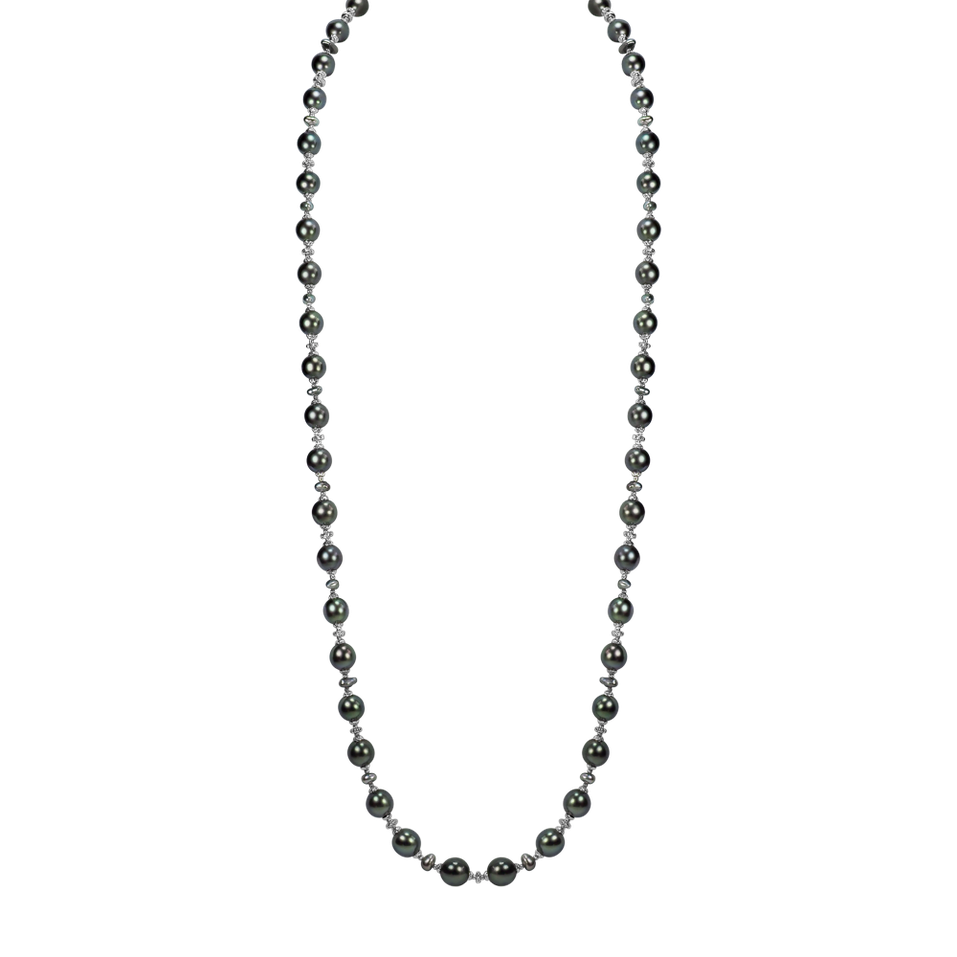 Náhrdelník s perlami a onyxy Pearly Elegance