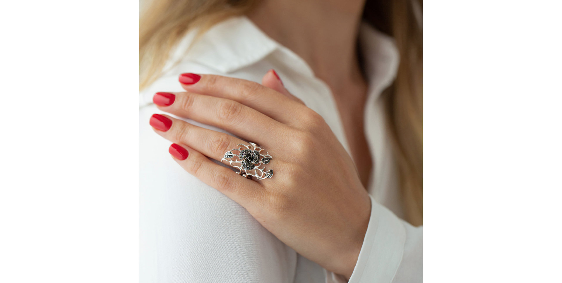 Prsten s černými diamanty Garden Galaxy