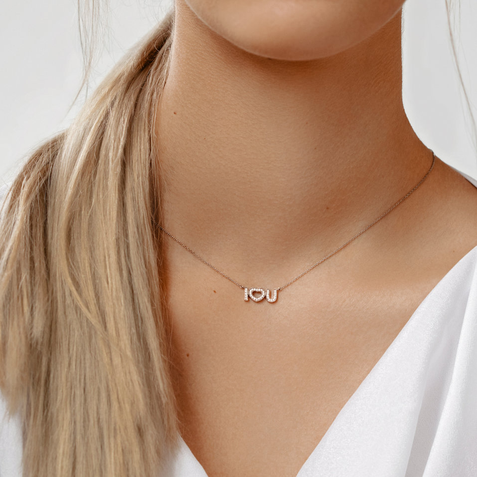 Náhrdelník s diamanty I love you