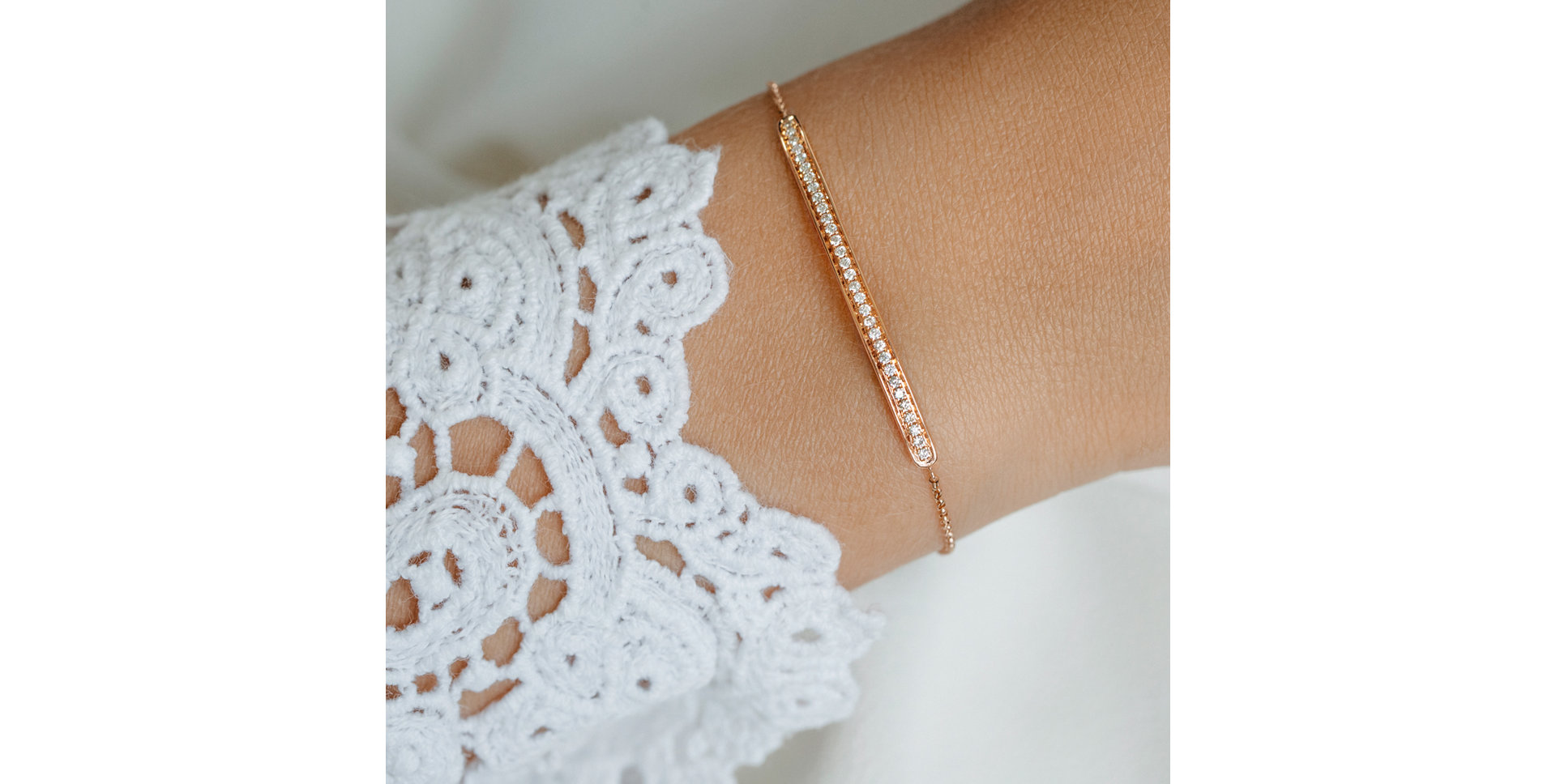 Náramek s černými diamanty Line