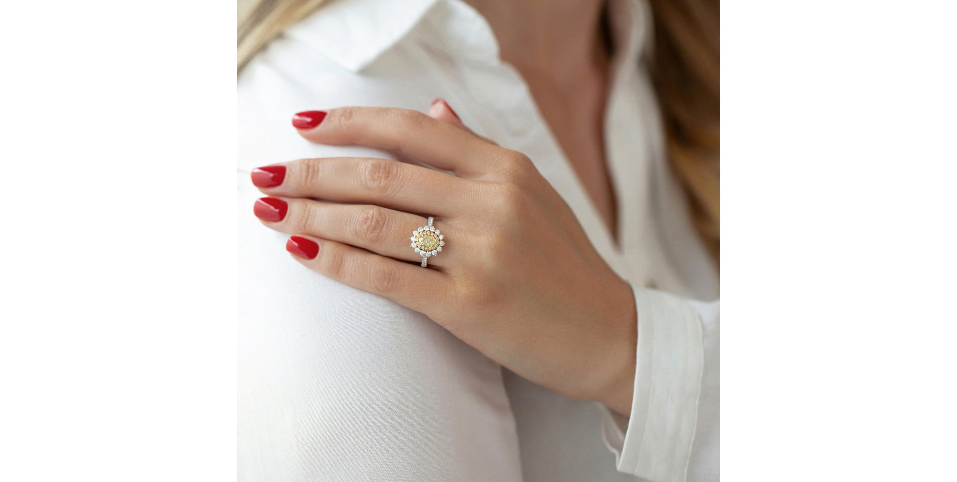 Prsten s bílými a žlutými diamanty Sun Flower