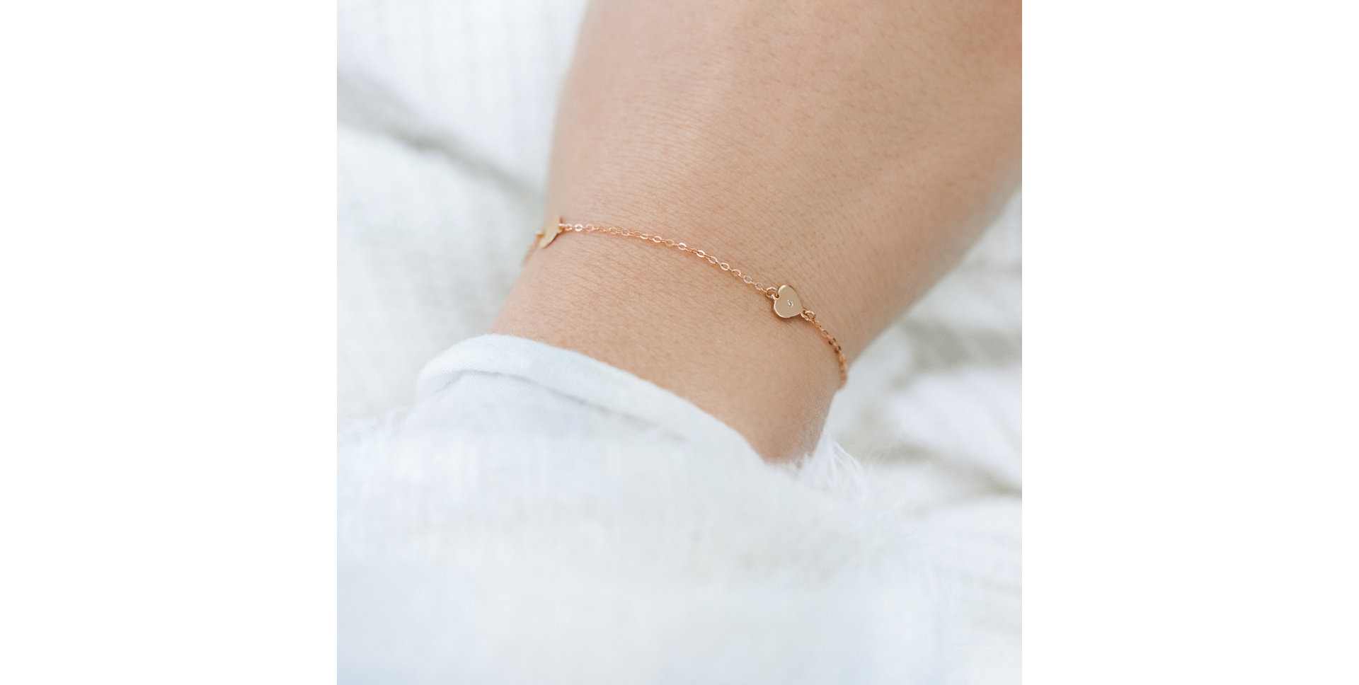 Náramek s diamantem Little Heart