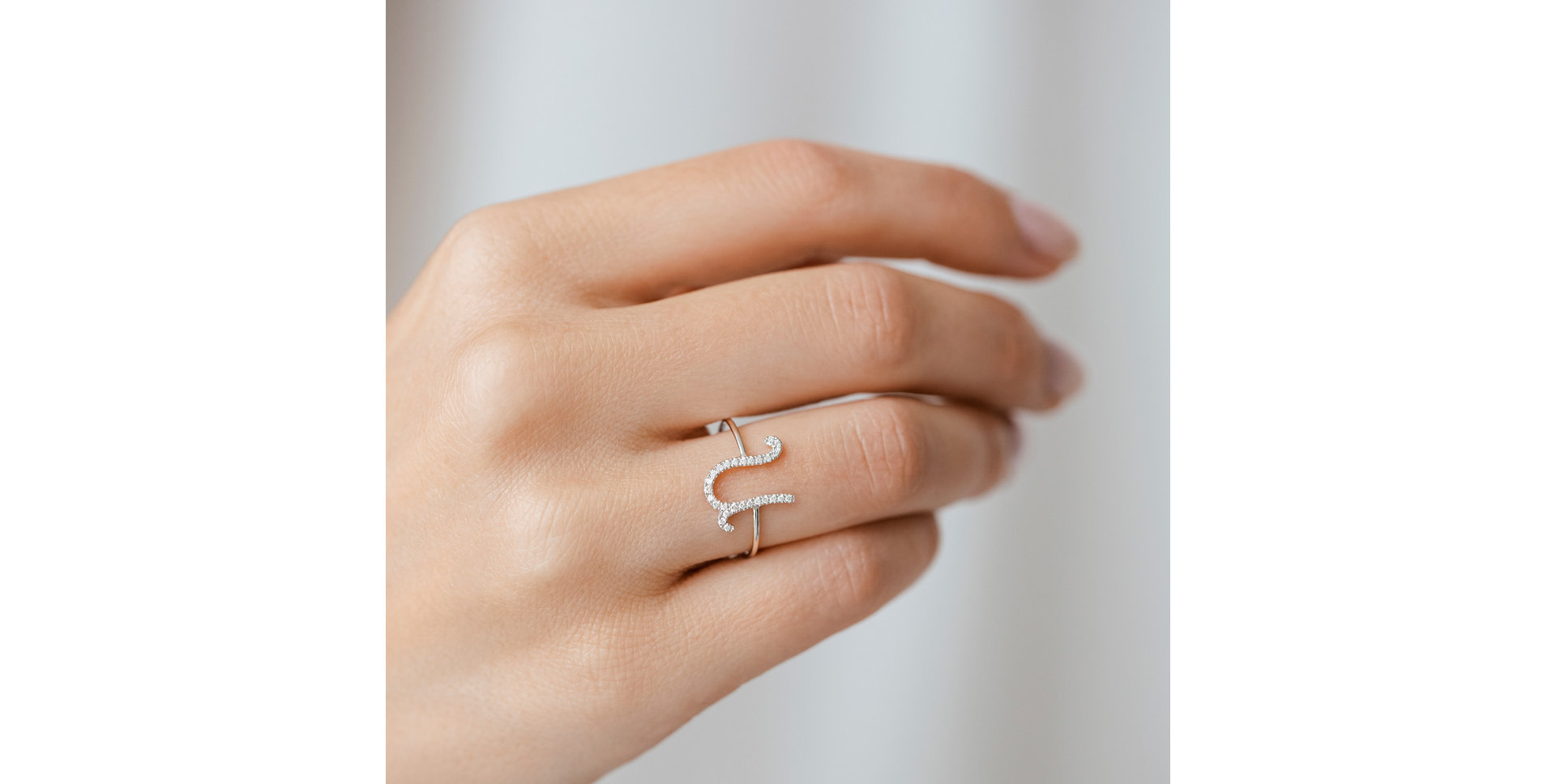 Prsten s diamanty Curly Glittery U