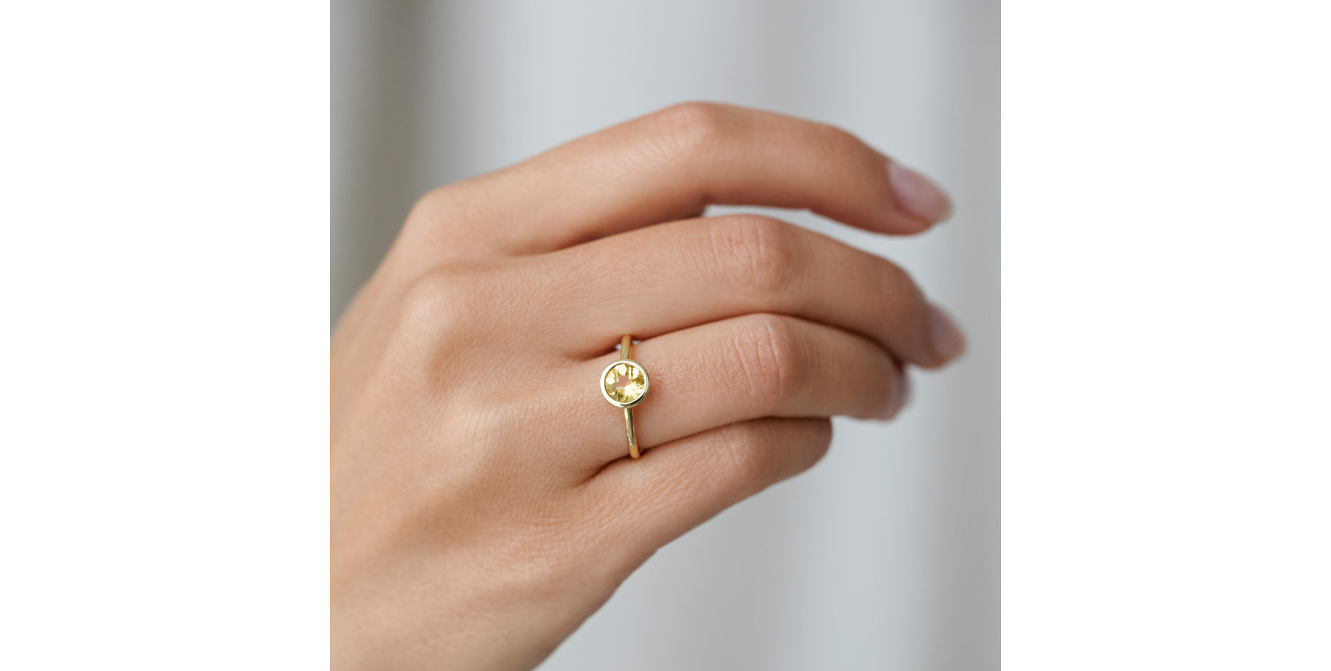 Prsten s topazem swiss Bonbon