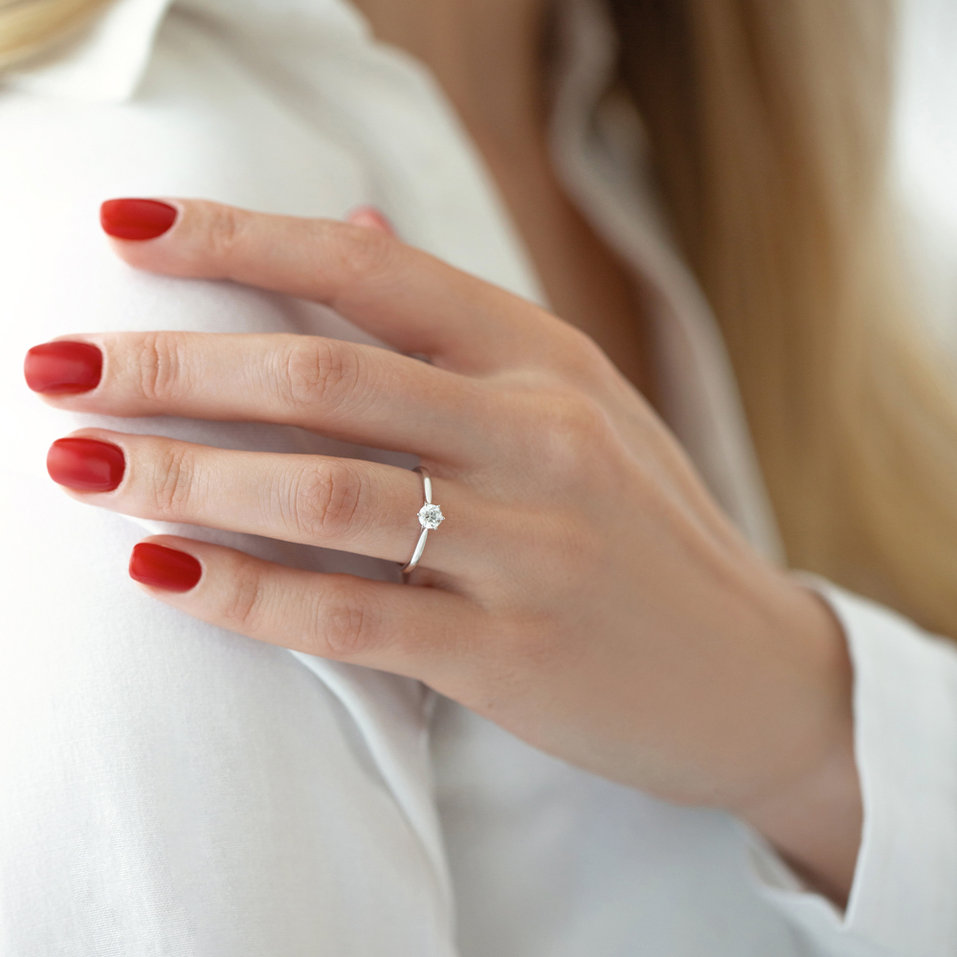 Prsten s diamantem Star Temptation