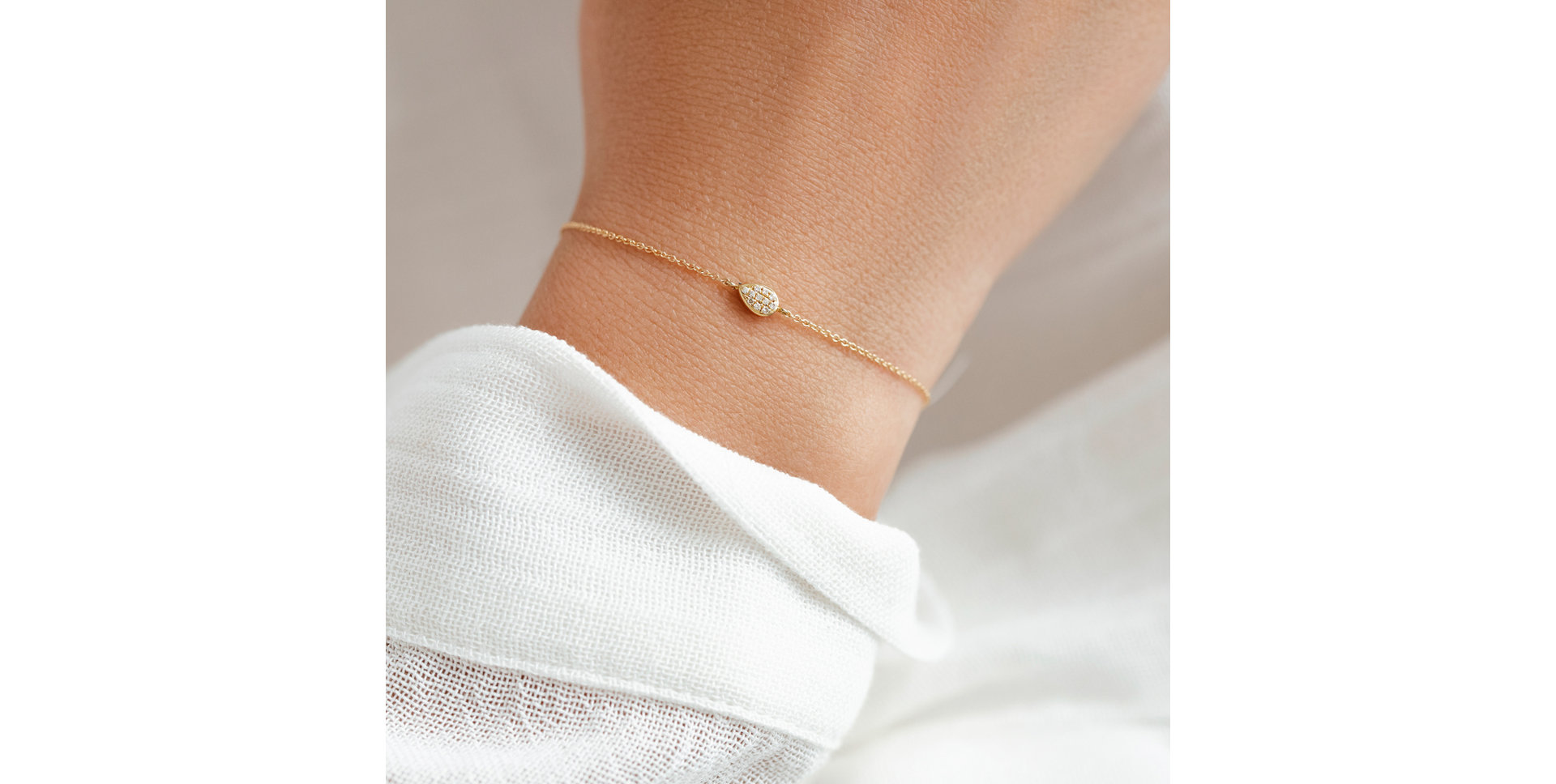 Náramek s černými diamanty Shiny Drop