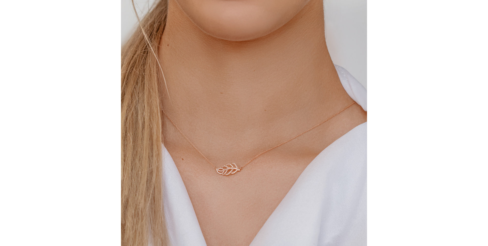 Náhrdelník s diamanty Diamond Leaf