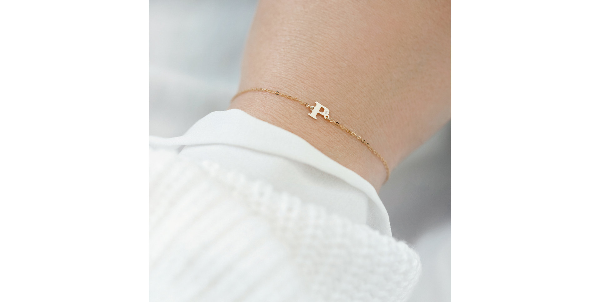 Náramek s diamantem Classic Big M