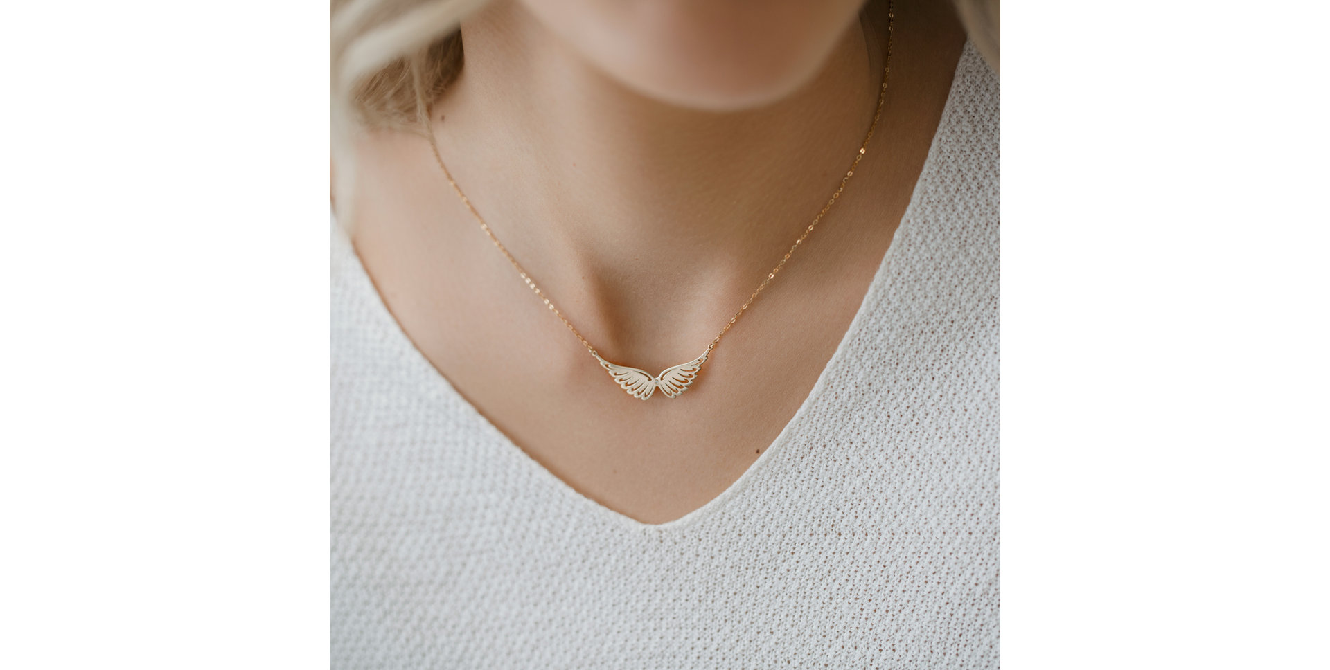 Náhrdelník s diamantem Wings