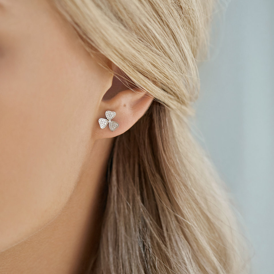 Náušnice s diamanty Happy Trefoil