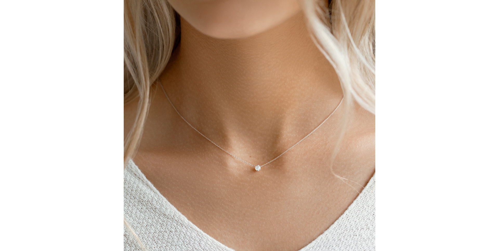 Náhrdelník s diamantem Essential Shine