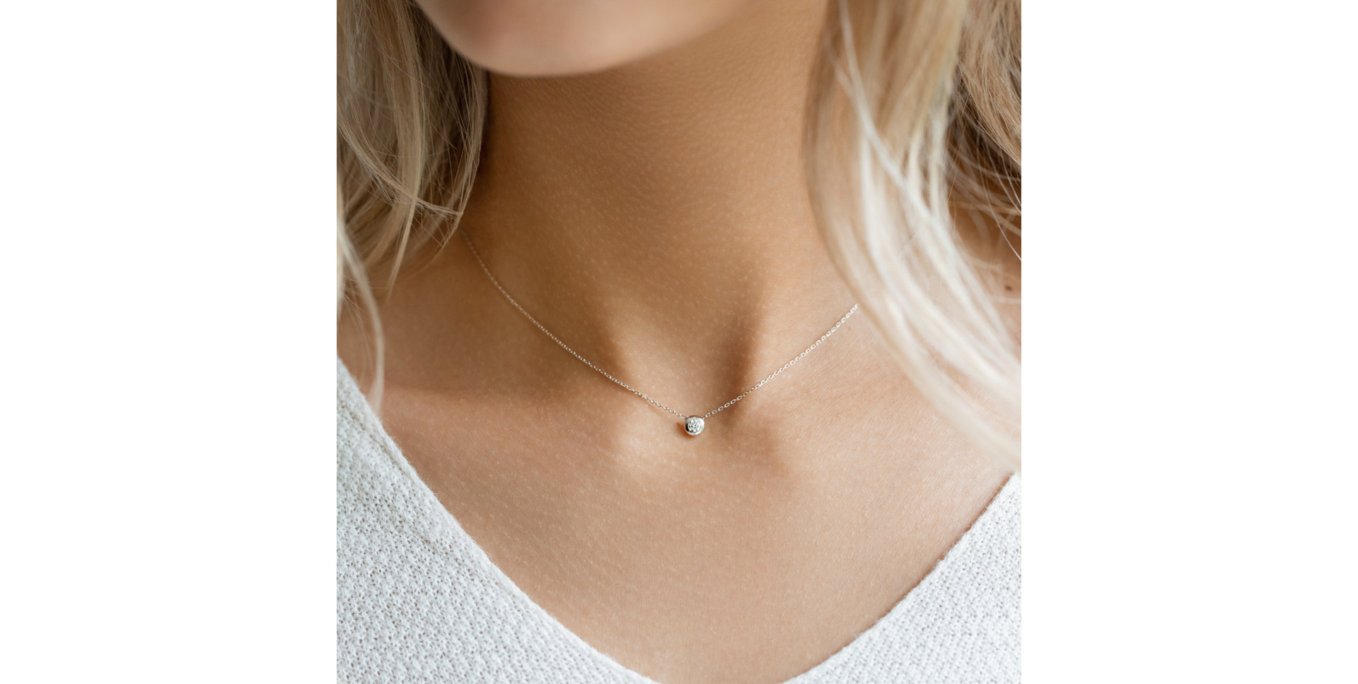 Náhrdelník s diamantem Secret Drop