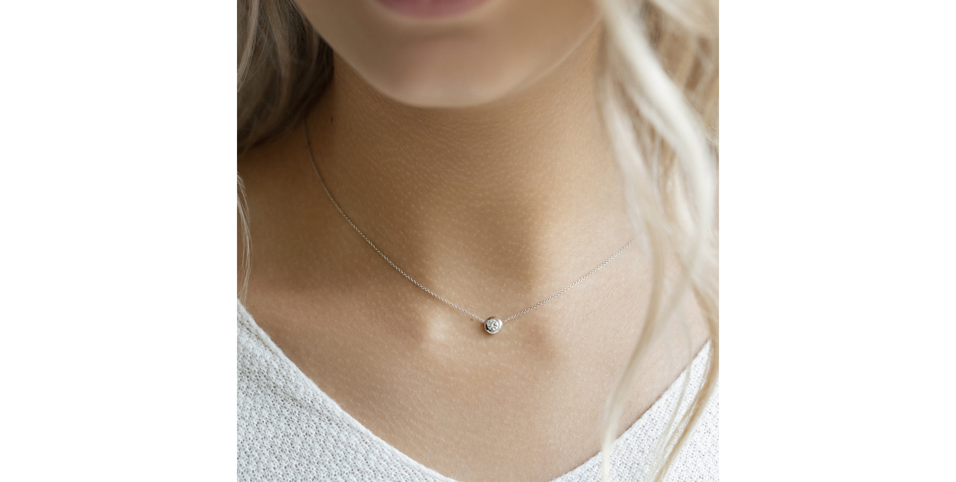Náhrdelník s diamantem Secret Drop