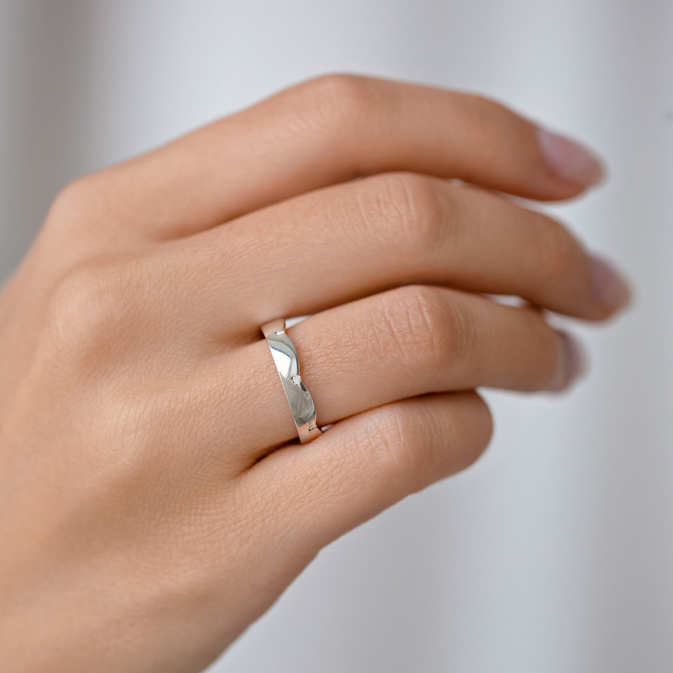 Prsten s diamanty Royal Crown