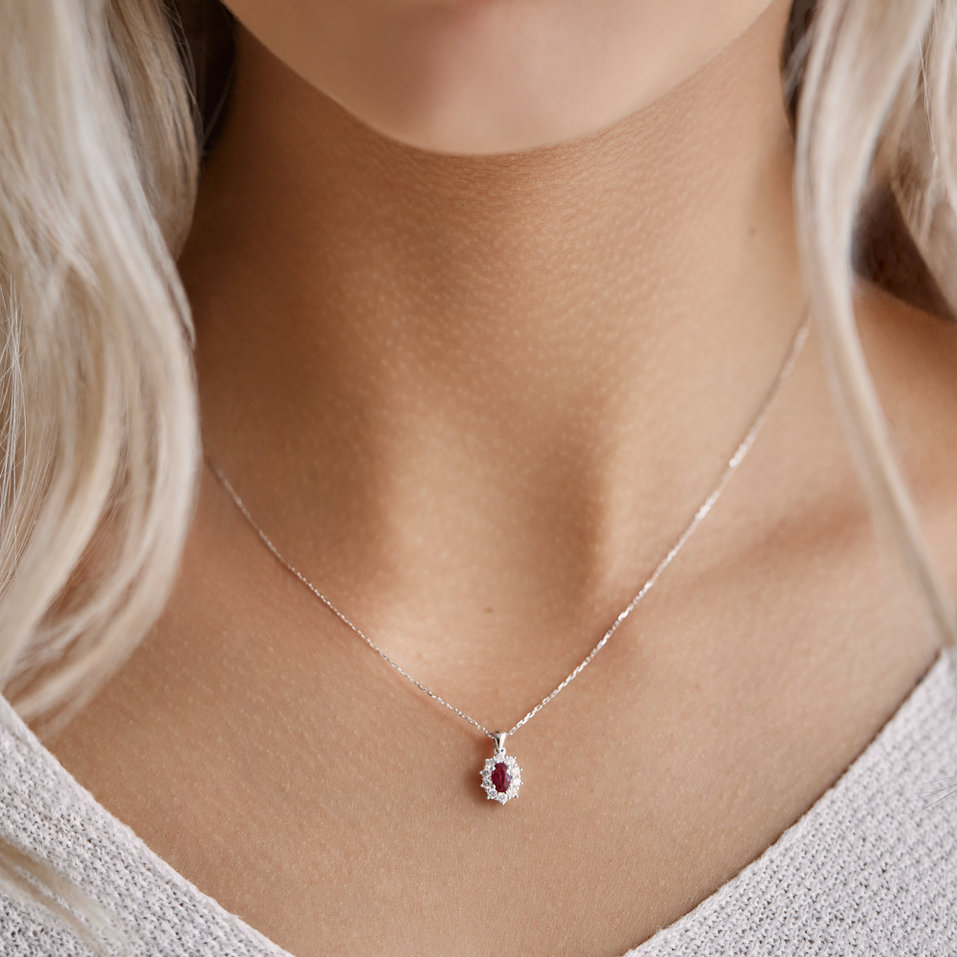 Přívěsek s diamanty a smaragdem Princess