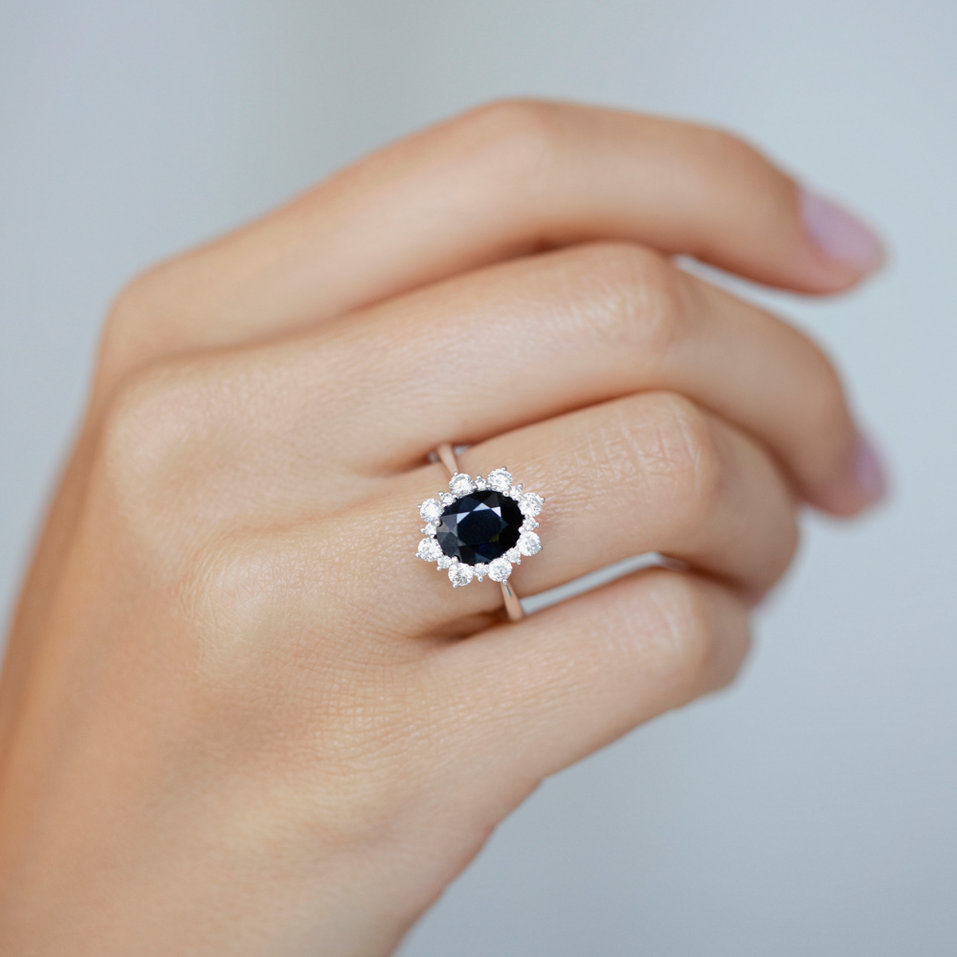 Prsten se safírem a diamanty Trixie Princess