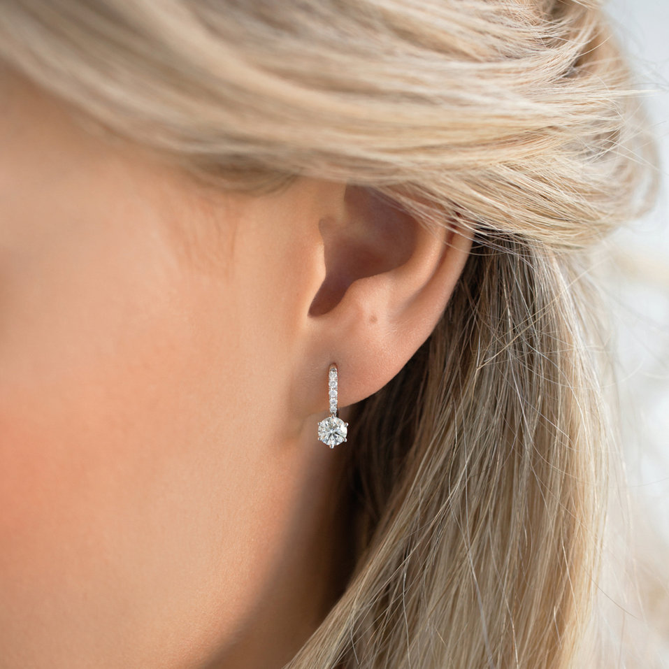 Náušnice s diamanty Essential Glow