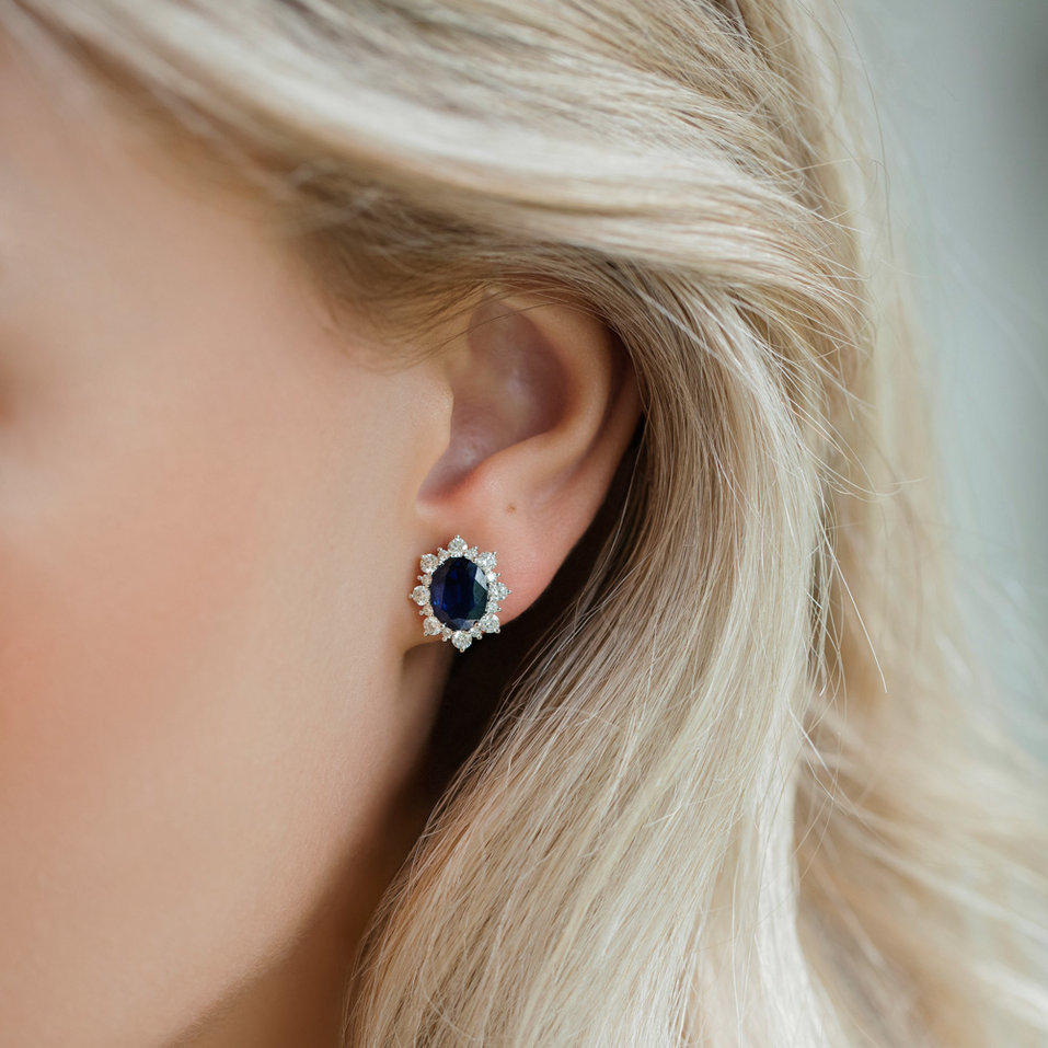 Náušnice se smaragdem a diamanty Mary Magdalene