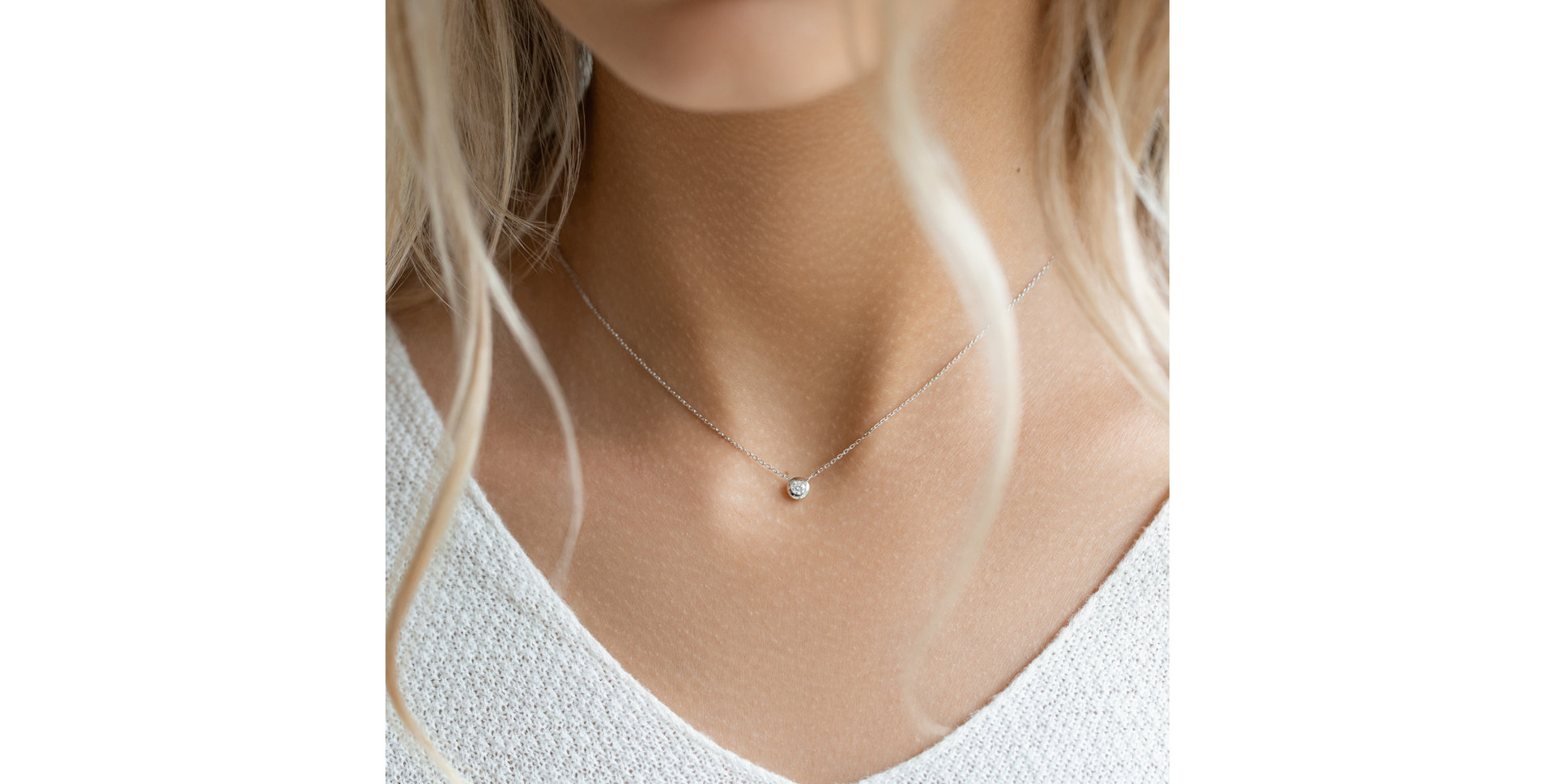 Náhrdelník s diamantem Sparkling Dots