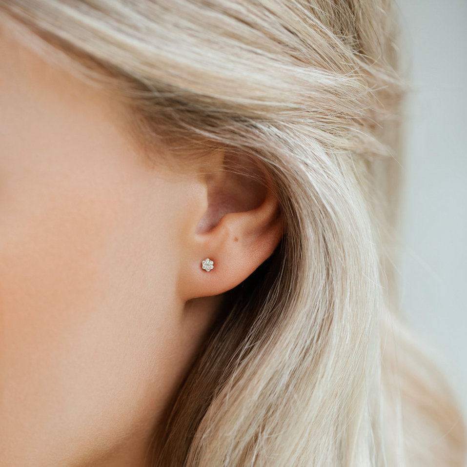 Náušnice s diamanty Shiny Flower