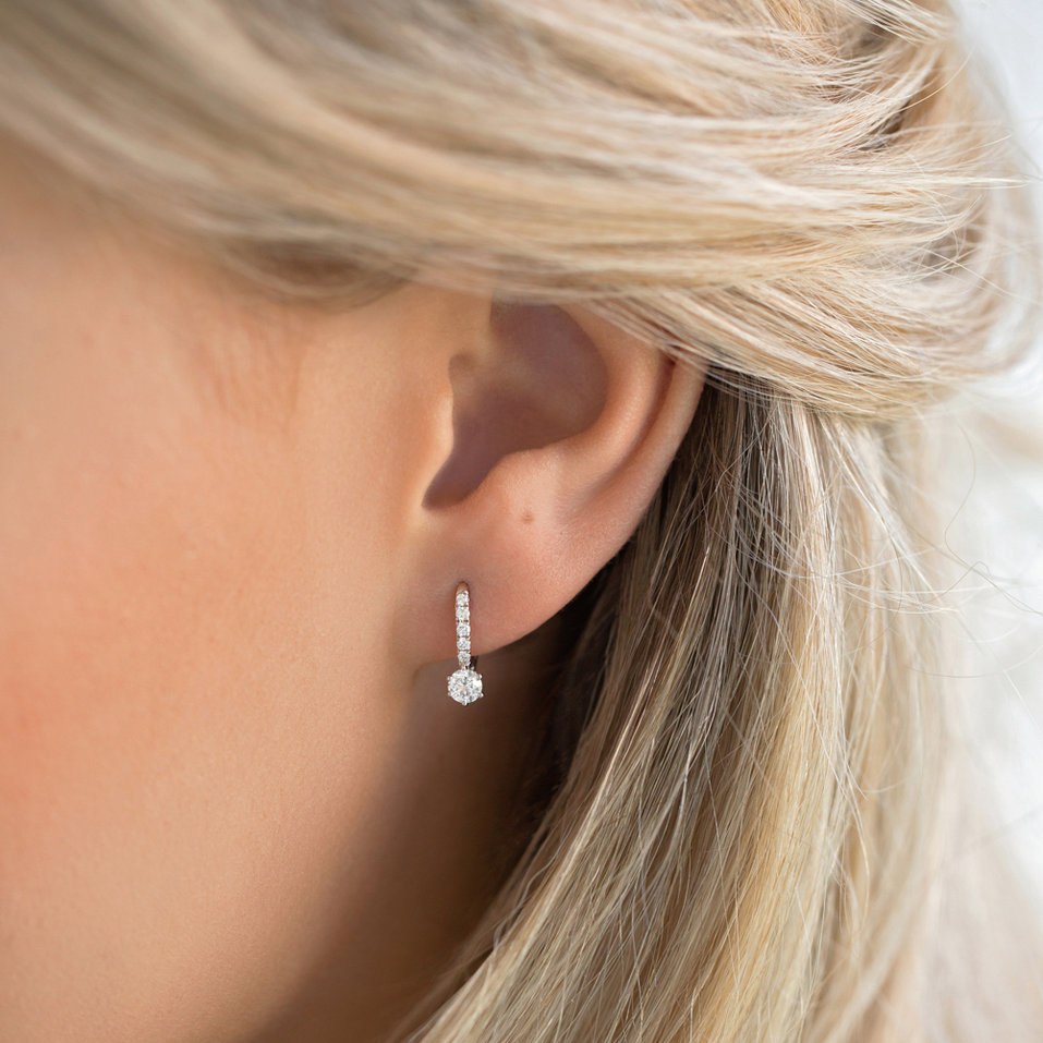 Náušnice s diamanty Essential Glow