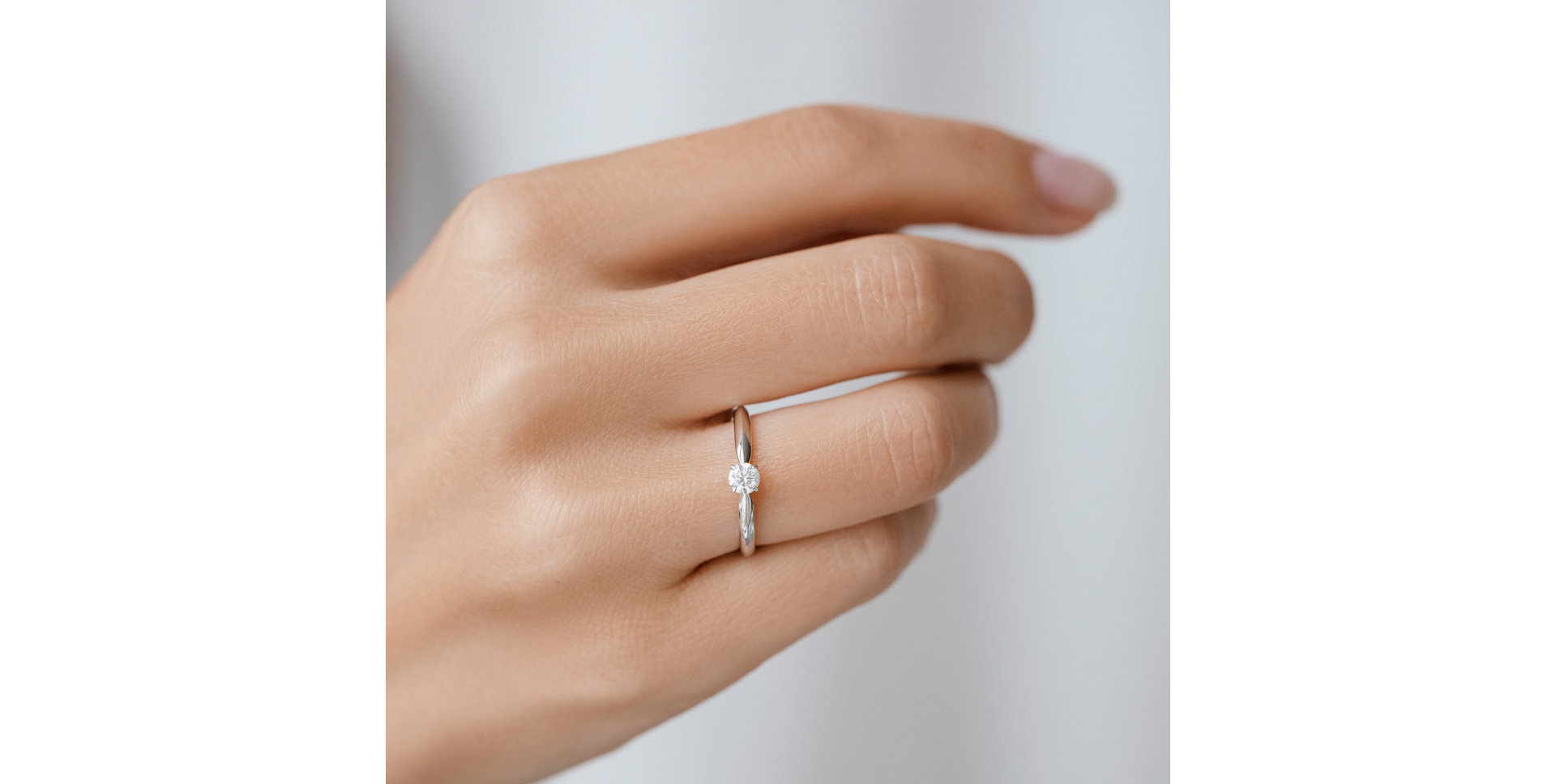 Prsten s diamantem One Love