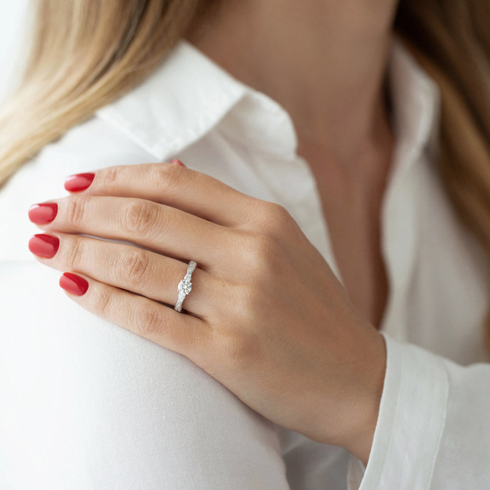 Prsten s diamanty Philomène