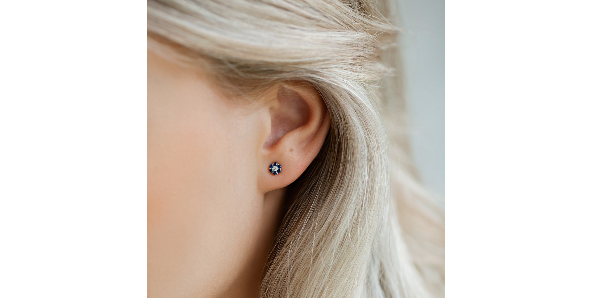 Náušnice s diamantem a safíry Shiny Flower