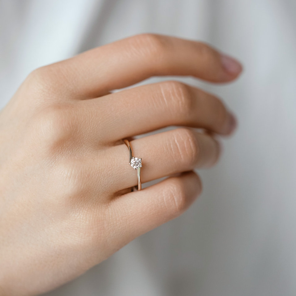 Prsten s diamantem Vivid Love