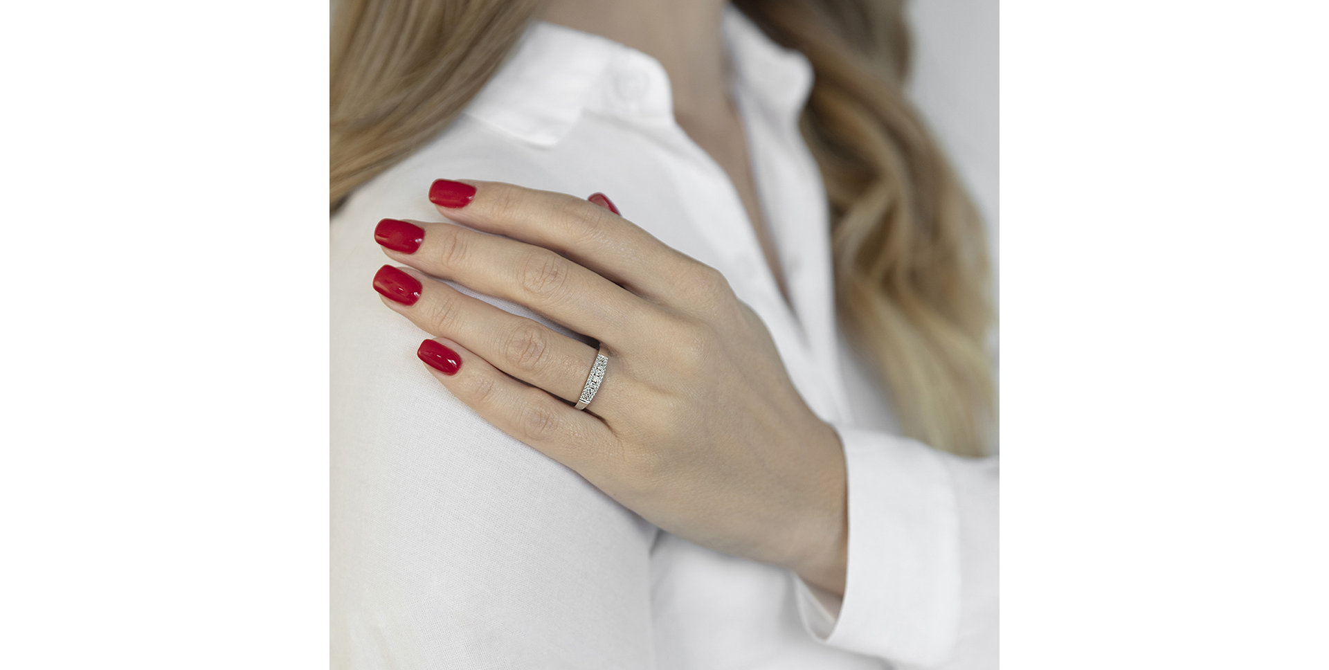 Prsten s diamanty Hille