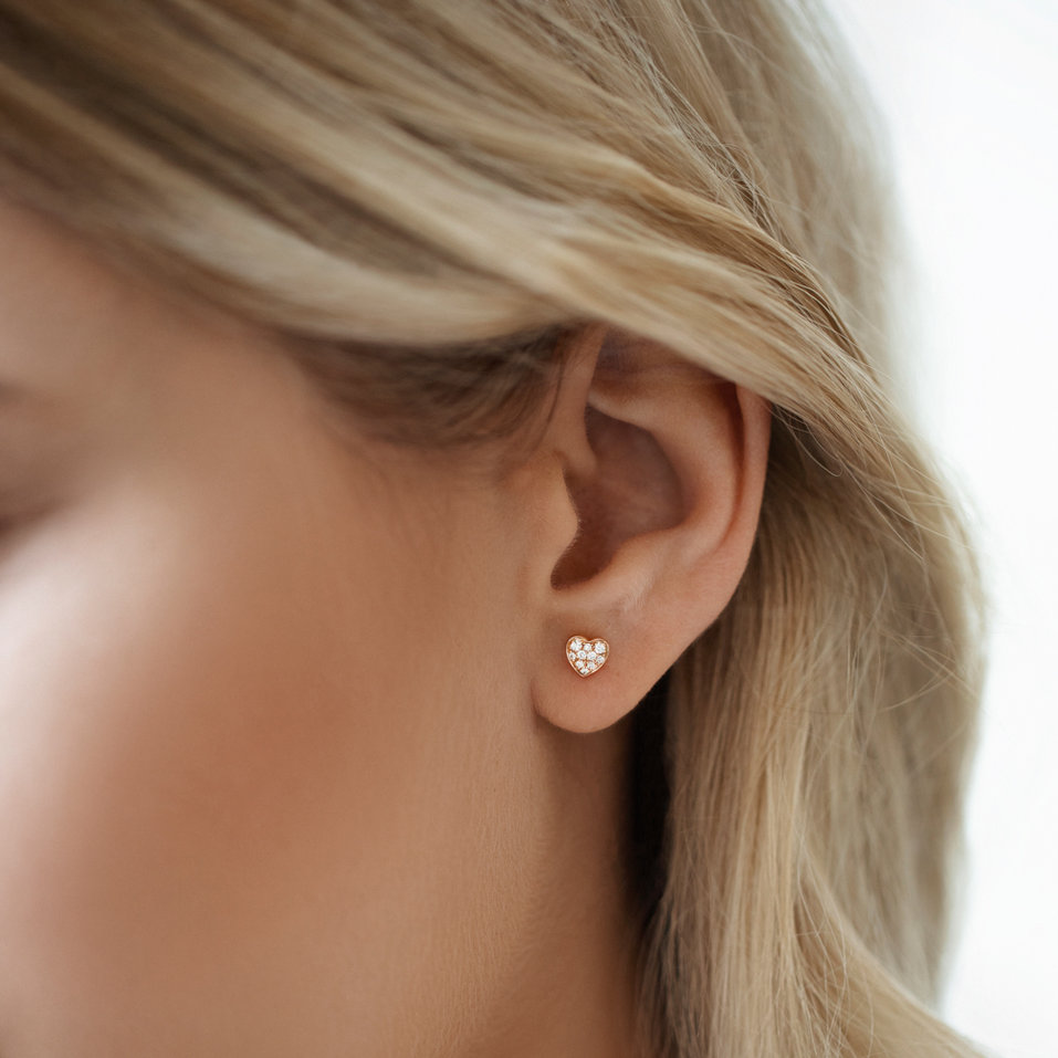 Náušnice s černými diamanty Amazing Heart