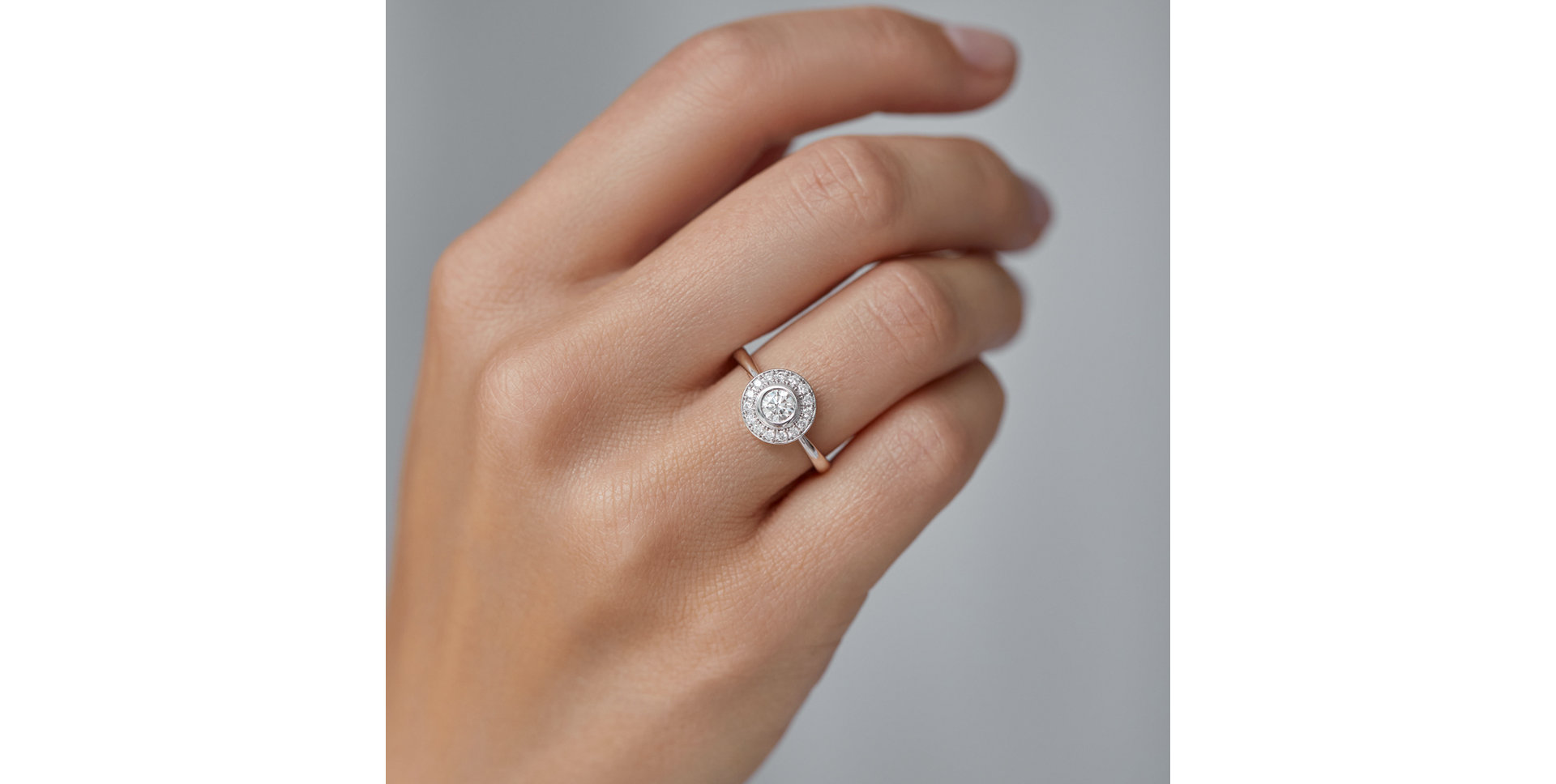 Prsten s diamanty Sun Highness