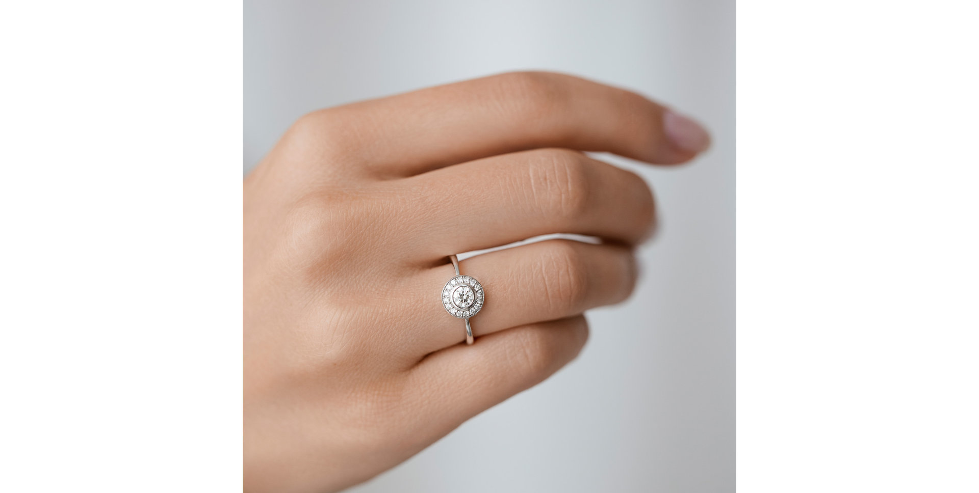 Prsten s diamanty Sun Highness