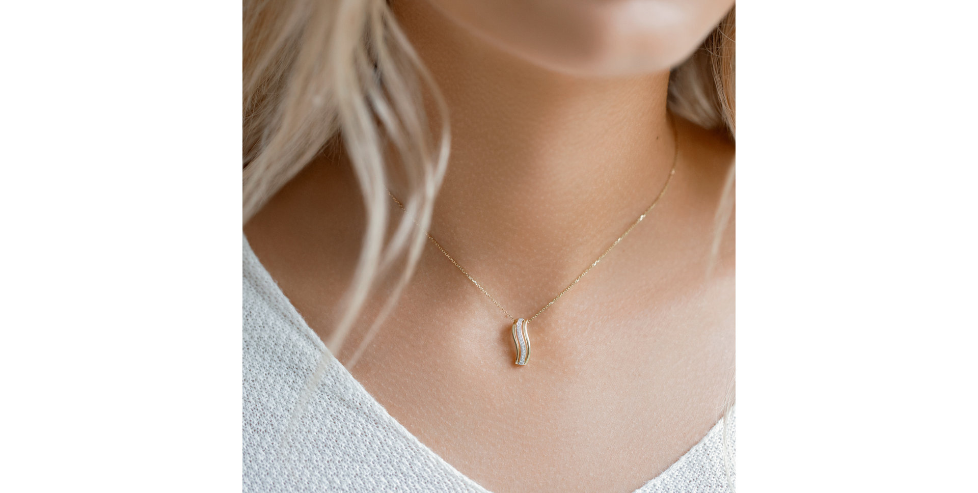 Přívěsek s diamanty Midnight Sea