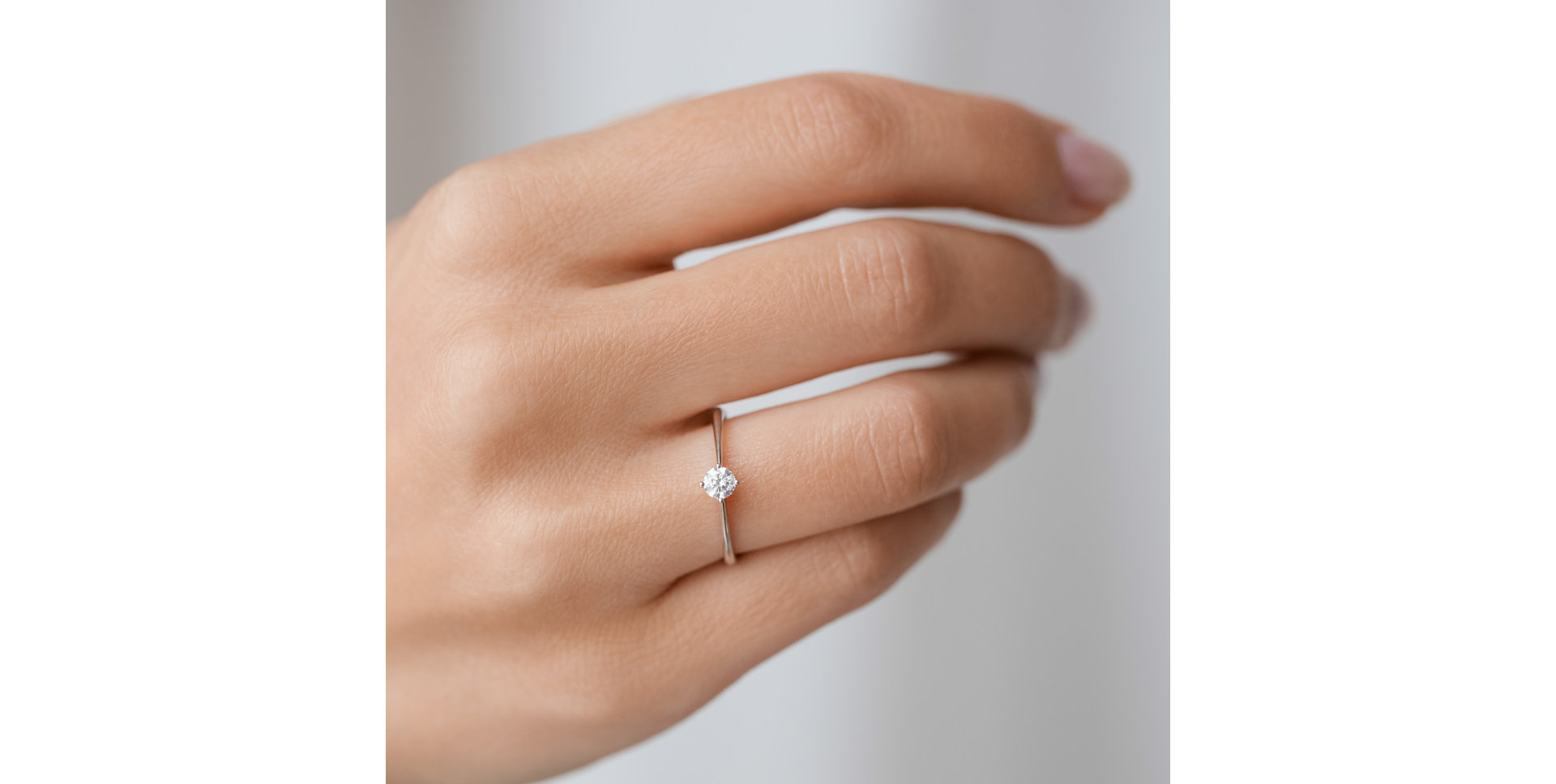 Prsten s diamantem Made with Love