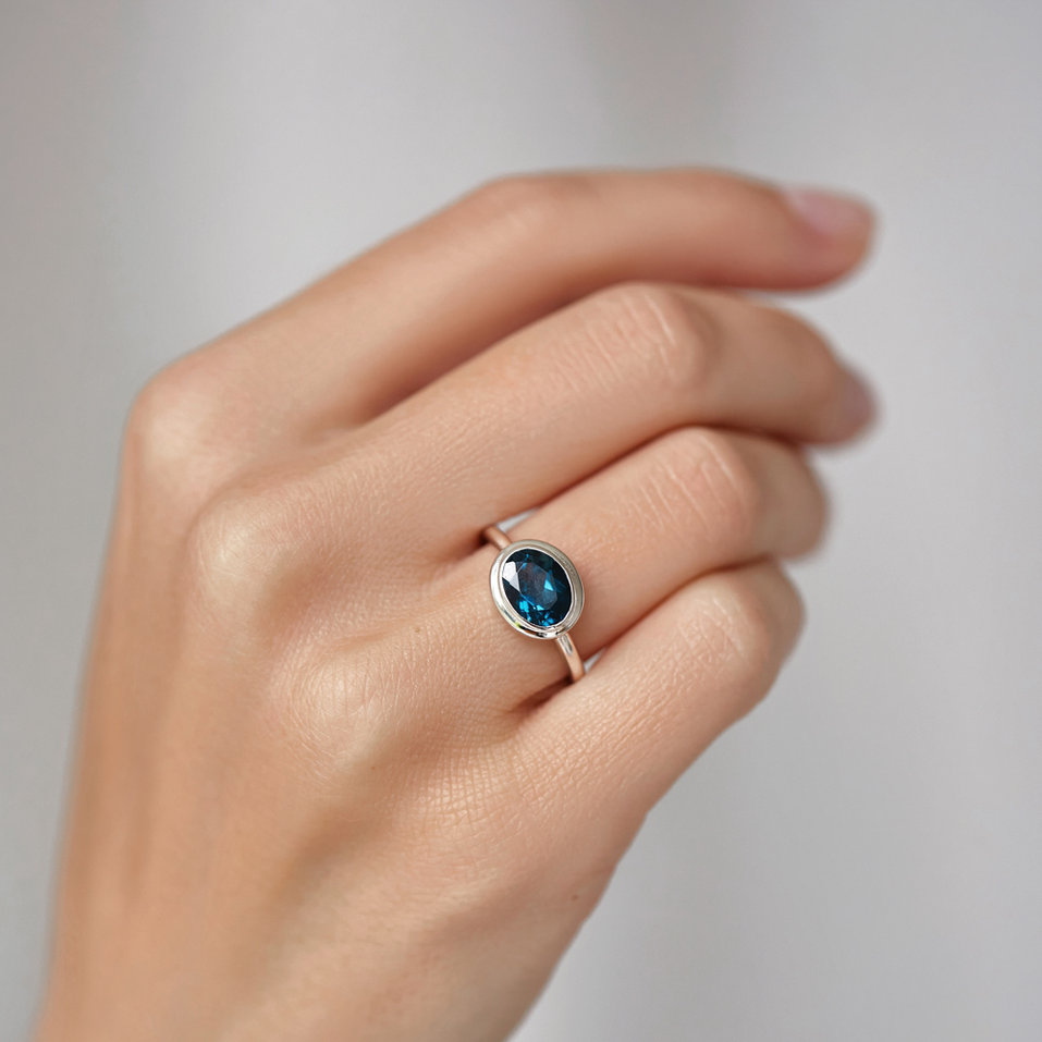 Prsten s rhodolitem Bonbon