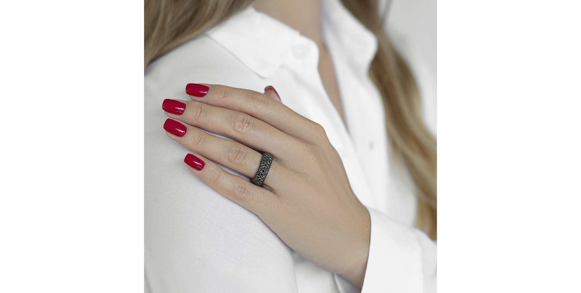 Prsten s černými diamanty Euanthe