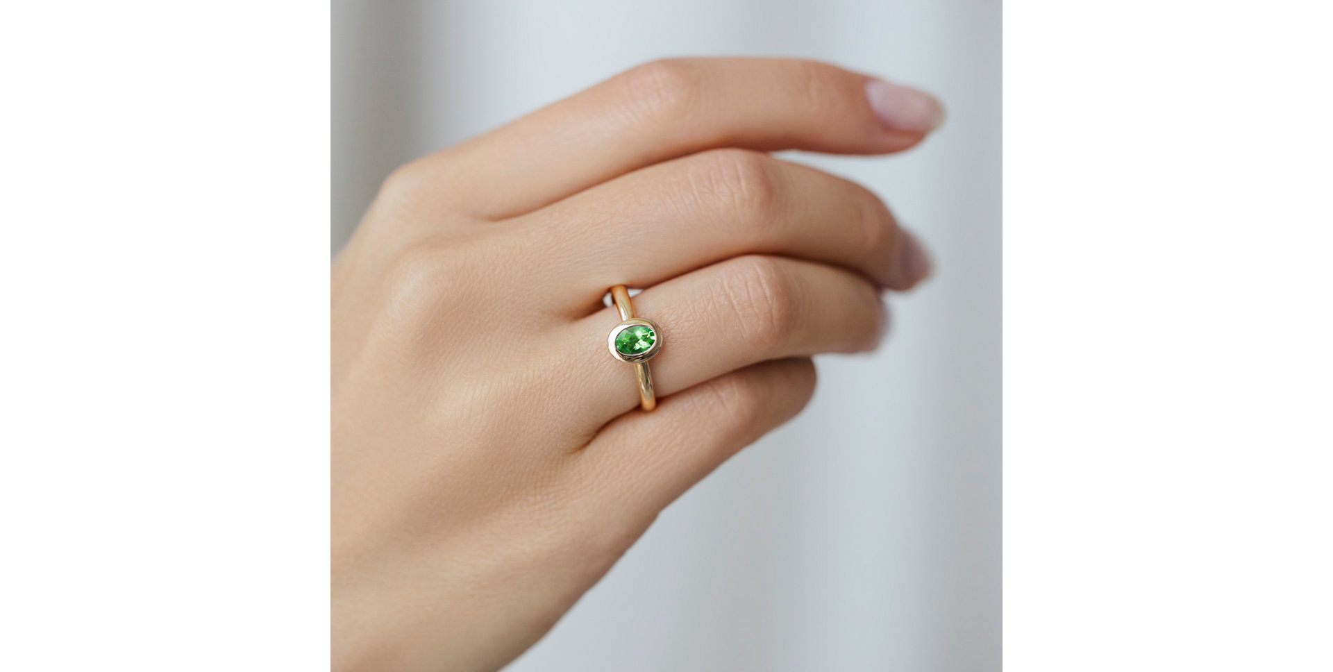 Prsten s tanzanitem Space Bonbon