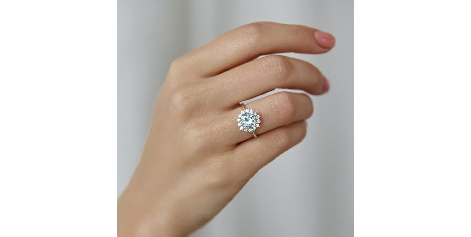 Prsten s diamanty a topazem london Stellar Sun