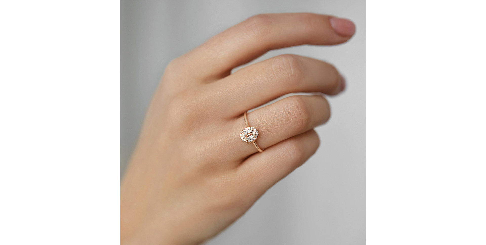 Prsten s diamanty a safírem Princess