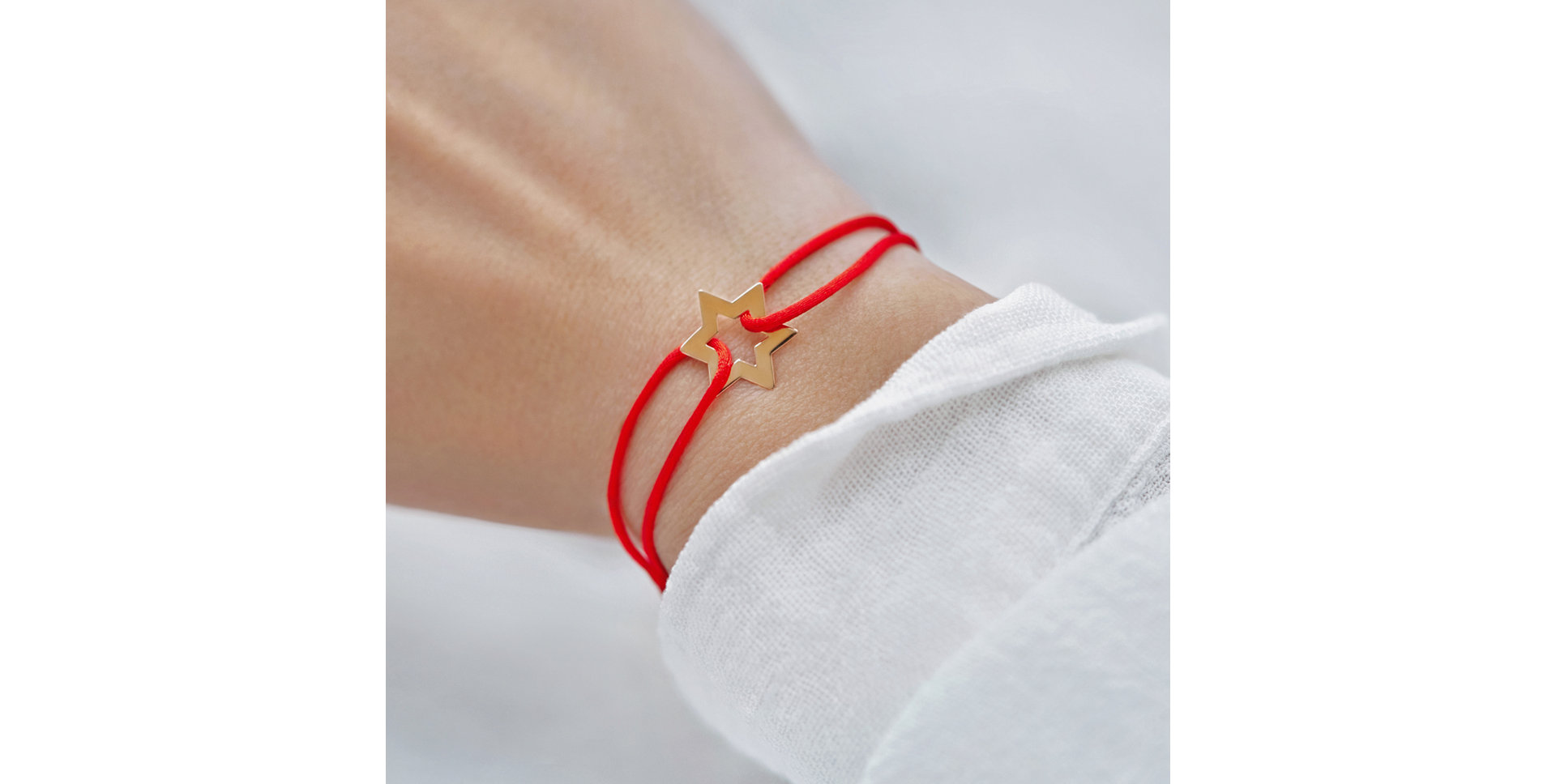 Náramek s diamantem a šňůrkou Star