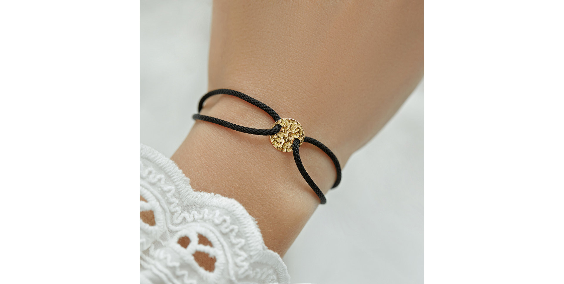 Dámský náramek se šňůrkou Bright Sun