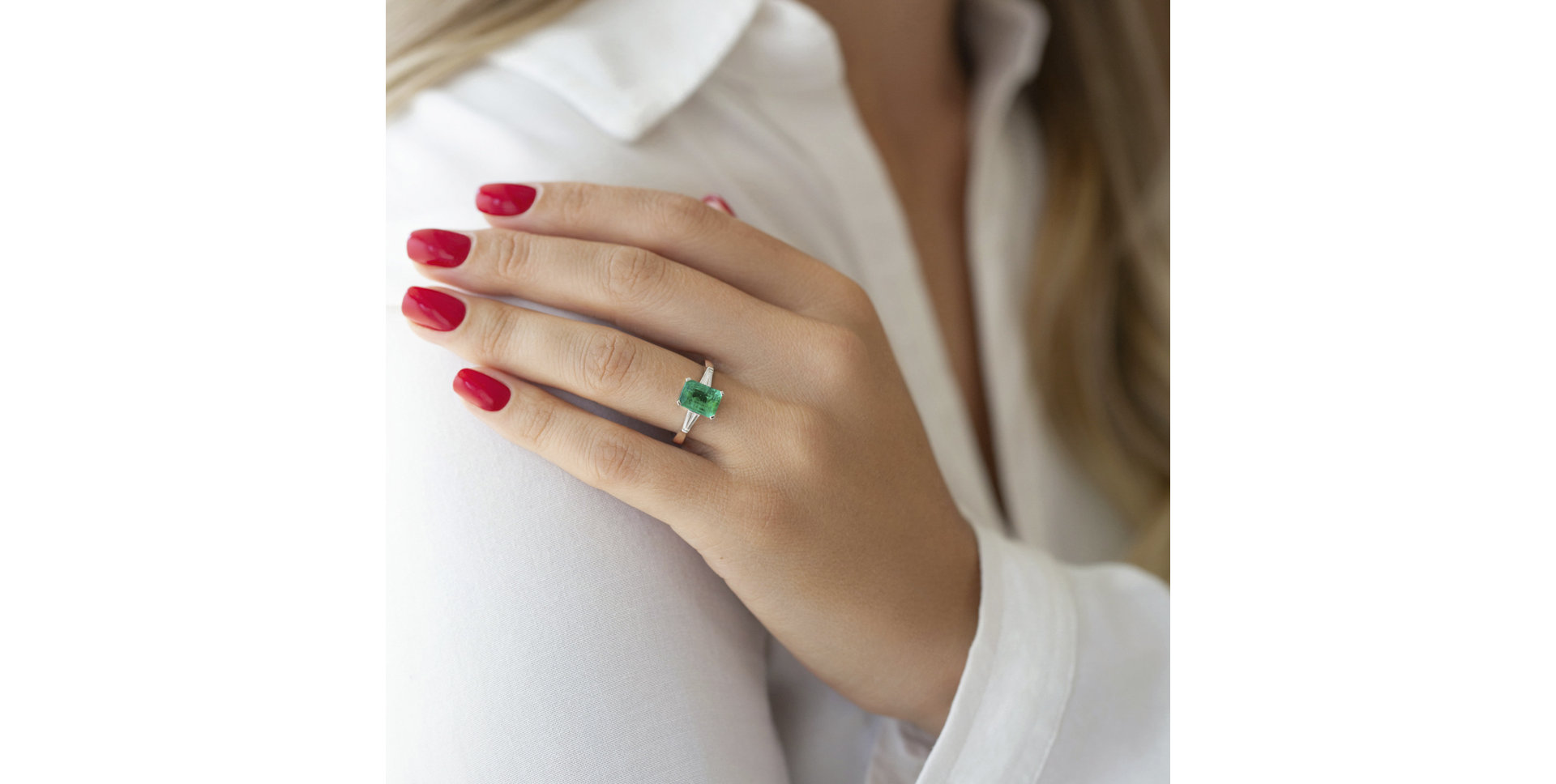 Prsten se smaragdem a diamanty Coronation Destiny