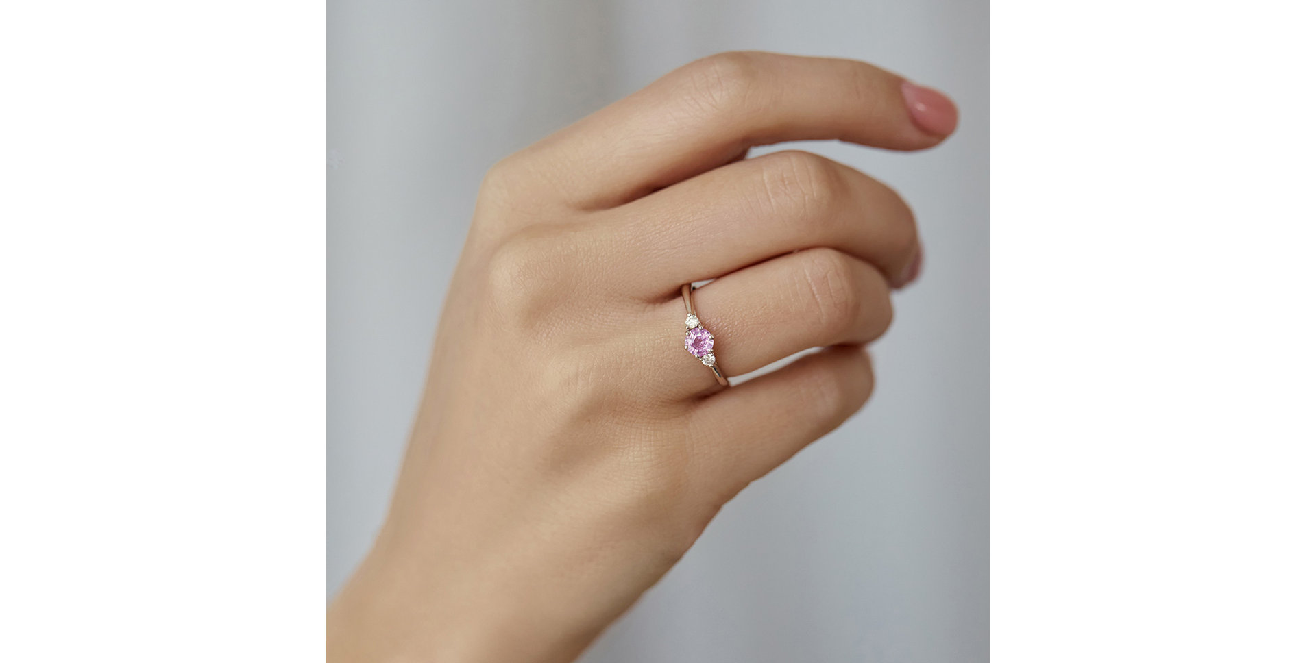 Prsten s diamanty a morganitem Midnight Serenity