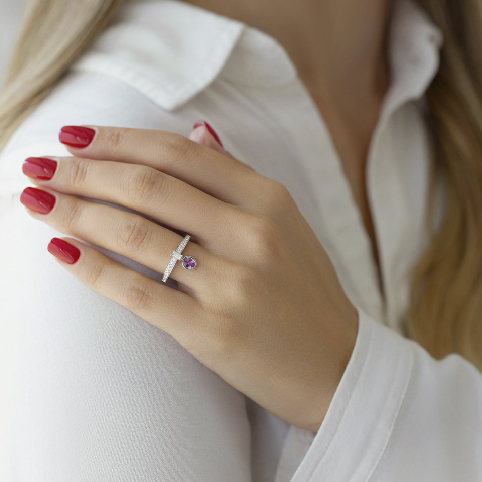 Prsten s safírem a diamanty Verona