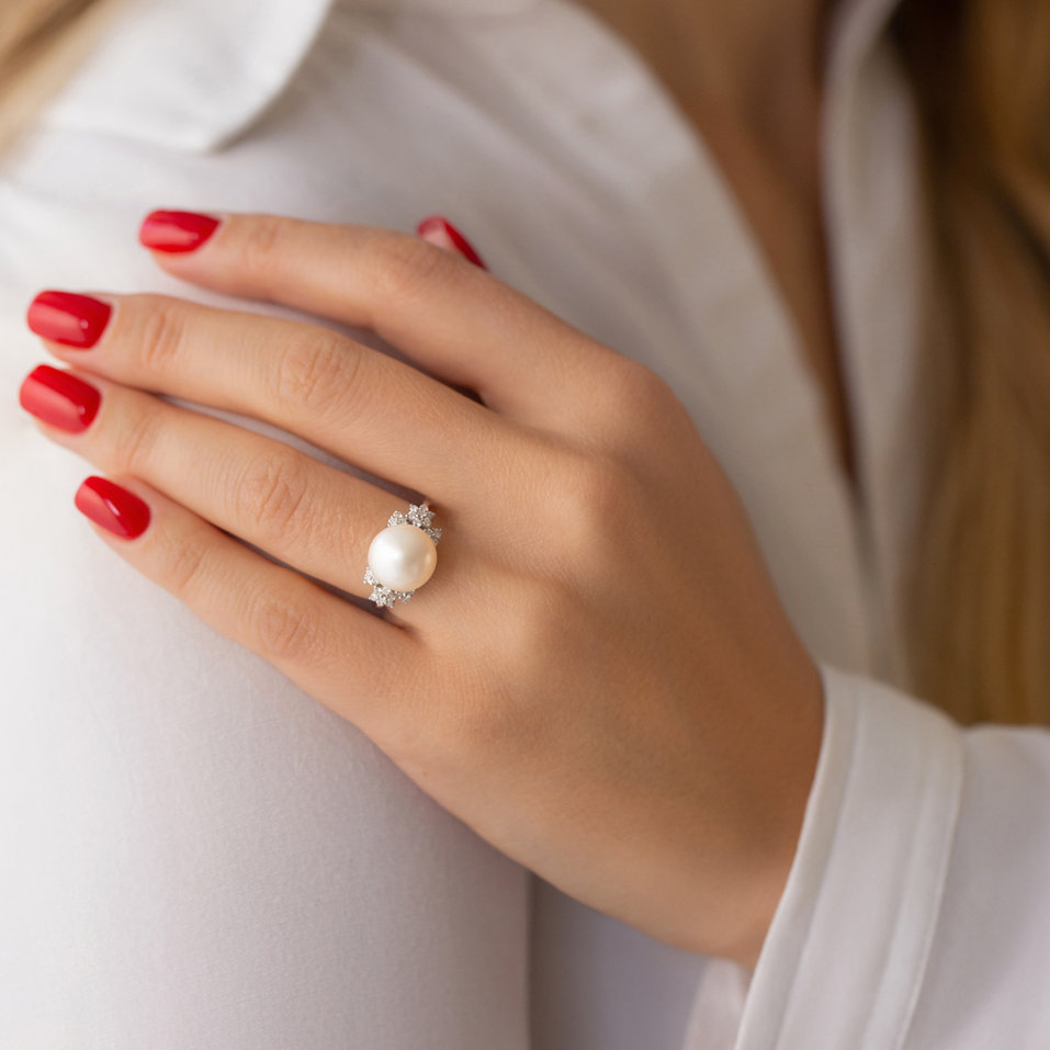 Prsten s perlou a diamanty Caribbean Mystery