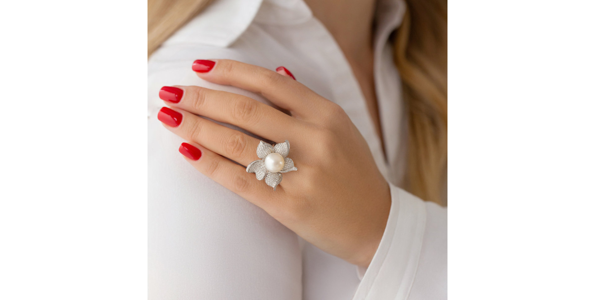 Prsten s perlou a diamanty Adelaide