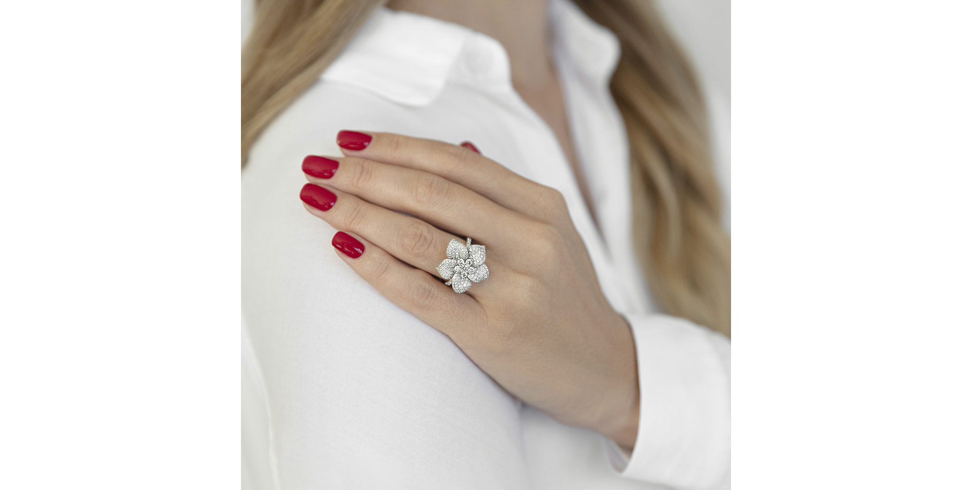 Prsten s diamanty Moonlight Flower