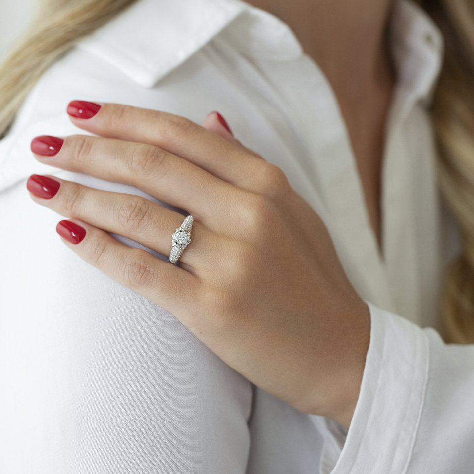 Prsten s diamanty Flamengo