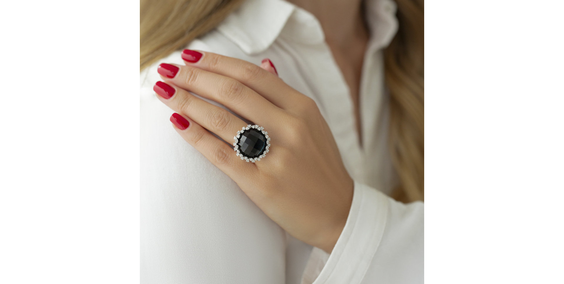 Prsten s růženínem a diamanty Kirie